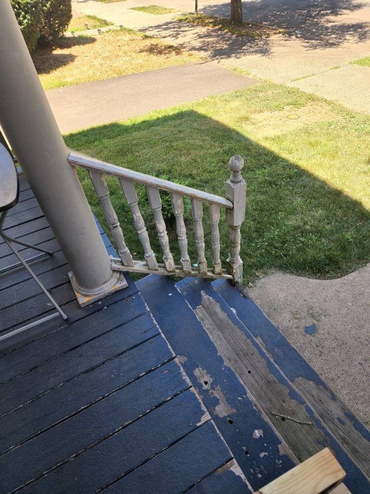 Slide of Hessi's Handy Services