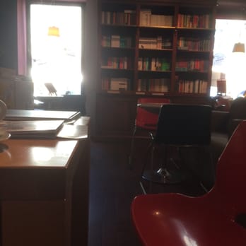 Lokator - Rustig genieten - Bookstores Near Me - Kraków, Massachusetts