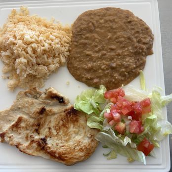 Rusty Mexican Grill - Grill chicken breast with rice y beans - Mexican Near Me - Cambridge, Wisconsin Rusty Mexican Grill - Grill chicken breast with rice y beans - Mexican Near Me - Cambridge, Wisconsin