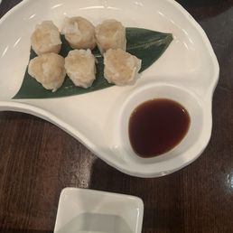 shrimp shumai