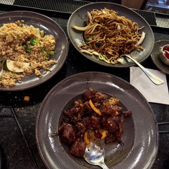Dragon House - F1. Orange Chicken J1. Vegetable Fried Rice J14. Combo Lo Mein - Chinese Near Me - Highland Village, Texas Dragon House - F1. Orange Chicken J1. Vegetable Fried Rice J14. Combo Lo Mein - Chinese Near Me - Highland Village, Texas