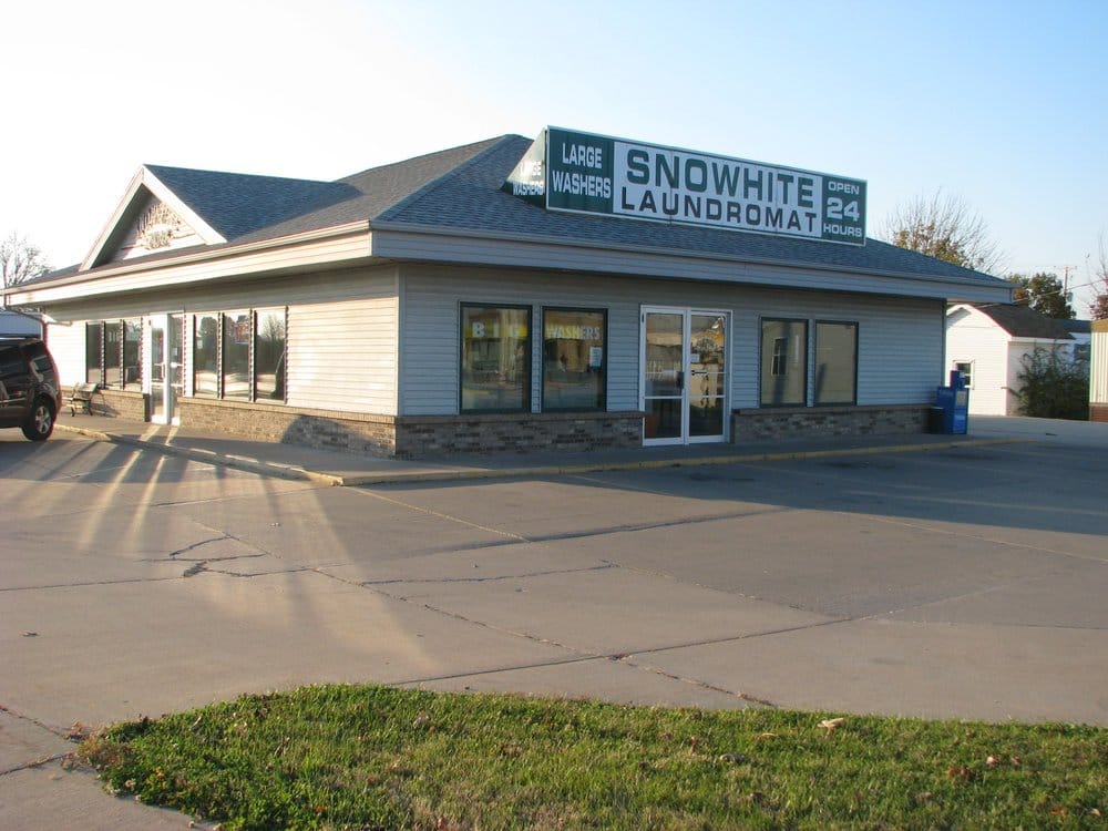 SNOWHITE LAUNDROMAT, INC Updated September 2024 602 W Hwy 16, West