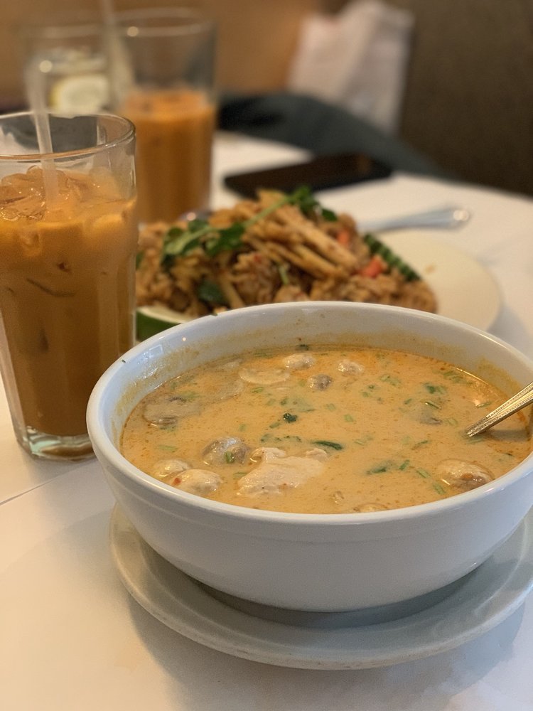 SA BAI THONG 66 Photos & 141 Reviews Thai 6802 Odana Rd, Madison, WI Restaurant Reviews