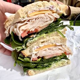 Turkey Avocado Sandwich
