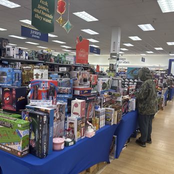 Marshalls - This is a Toy - Department Stores Near Me - Atwater, California