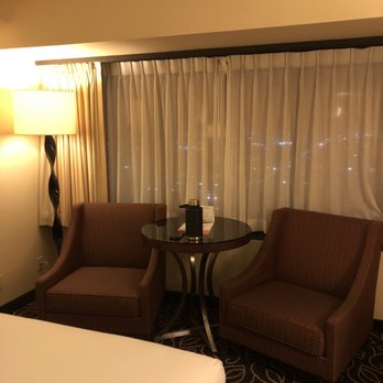 Stadium Bar - Casinos Near Me - Reno, Nevada