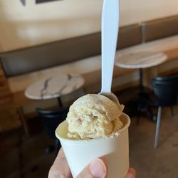 Vacca Territory Creamery & Coffeehouse - Brown butter pecan single scoop