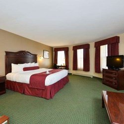 Best Western The Hotel Chequamegon - Guest Room with Whirlpool