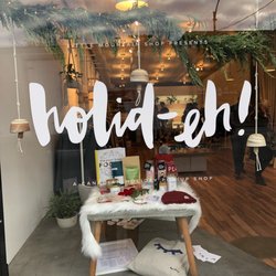 Little Mountain Lit Shop - Holiday pop up shop!