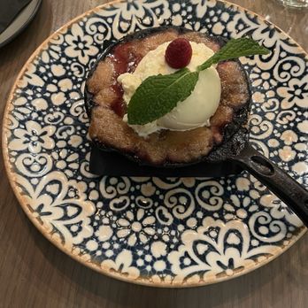 The Goldfinch - Berry cobbler - New American Near Me - Irvine, California
