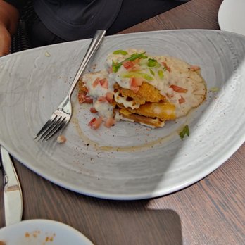 Splashes Restaurant - Fried Chicken & Waffles - PASS - New American Near Me - Laguna Beach, California