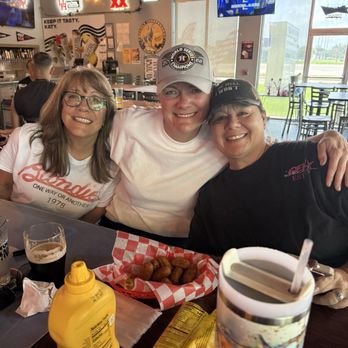 The Wellhead Sports Bar - Sports Bars Near Me - Katy, Texas The Wellhead Sports Bar - Sports Bars Near Me - Katy, Texas