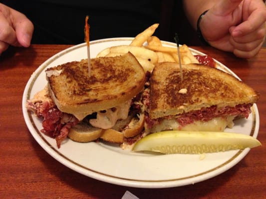 Murray's Deli by null