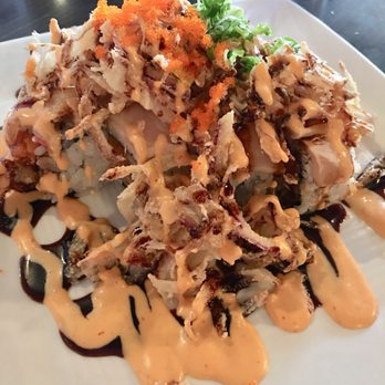 Hoshi Sushi - Sushi Bars Near Me - Fullerton, California
