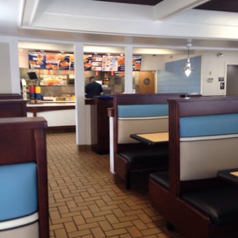 Long John Silver's - Interior - Fast Food Near Me - Oakland Park, Florida Long John Silver's - Interior - Fast Food Near Me - Oakland Park, Florida