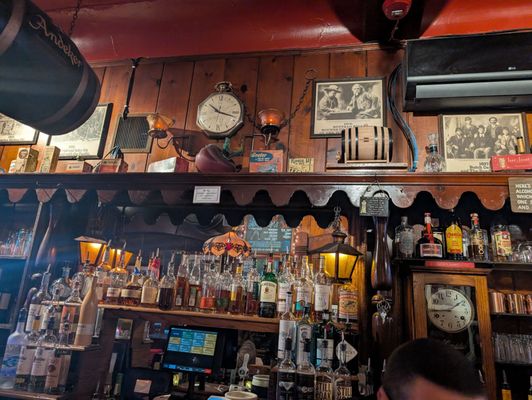 Swingin' Door Exchange by null