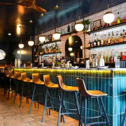 Siren Restaurant & Bar - Our Beautiful Bar at Siren!