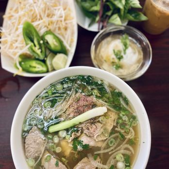 Pho Phong Luu - Steak flank and meetball pho with raw egg on the side - Vietnamese Near Me - Austin, Texas Pho Phong Luu - Steak flank and meetball pho with raw egg on the side - Vietnamese Near Me - Austin, Texas