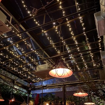 Aurora - Indoor - Italian Near Me - Brooklyn, New York