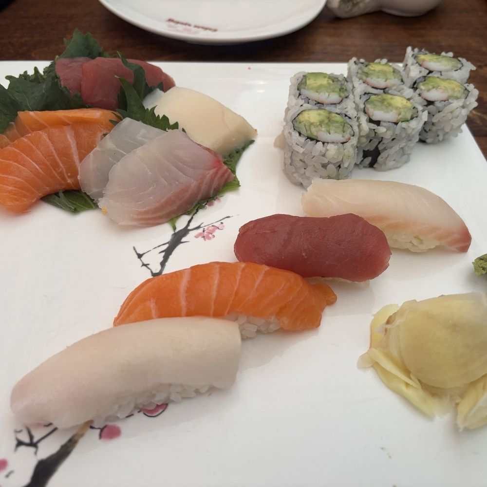 Sakura Japanese Restaurant - Sushi & Sashimi lunch with California Roll - Japanese Near Me - Wyckoff, New Jersey Sakura Japanese Restaurant - Sushi & Sashimi lunch with California Roll - Japanese Near Me - Wyckoff, New Jersey