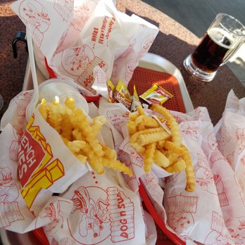 Dog & Suds - Diners Near Me - Richmond, Illinois