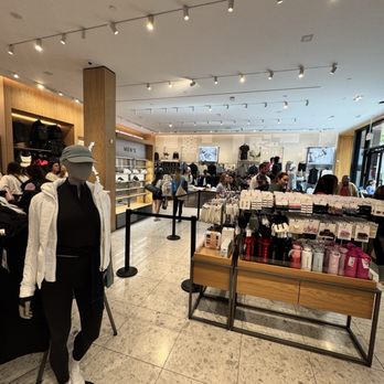 Lululemon Disney Springs - Merchandise - Women's Clothing Near Me - Orlando, Florida Lululemon Disney Springs - Merchandise - Women's Clothing Near Me - Orlando, Florida