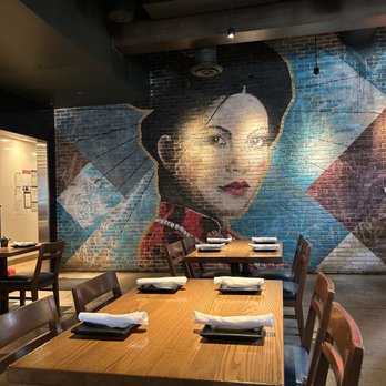 P.F. Chang's - Interior - Chinese Near Me - Daytona Beach, Florida
