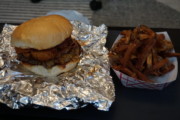 Rony's Rockin' Grill