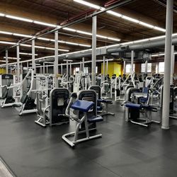 Work Out World - The main floor - WOW Fall River
