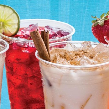 Happy Burrito - Aguas Frescas, made daily with fresh organic fruit.
muy frescas - Mexican Near Me - Los Angeles, California Happy Burrito - Aguas Frescas, made daily with fresh organic fruit.
muy frescas - Mexican Near Me - Los Angeles, California