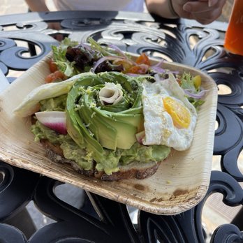 Le Cafe De La Plage - Coffee & Tea Near Me - Malibu, California Le Cafe De La Plage - Coffee & Tea Near Me - Malibu, California
