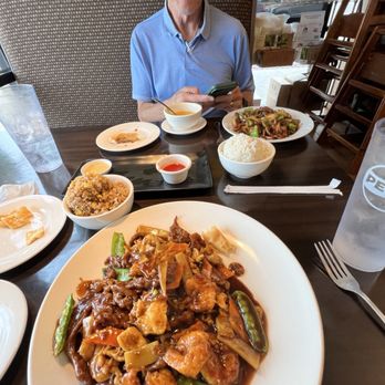 T Jin's China Diner - I think mine was Hunan triple delight & my husband had beef with ?broccoli but it had green bell peppers in it. - Chinese Near Me - San Antonio, Texas