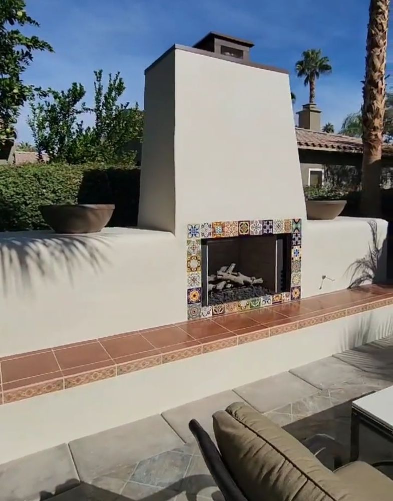 Slide of Eagle Custom Construction