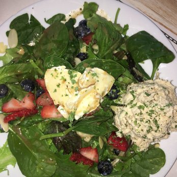 Chef Sucre Cafe - Amazing Salad!! - French Near Me - Coral Gables, Florida Chef Sucre Cafe - Amazing Salad!! - French Near Me - Coral Gables, Florida