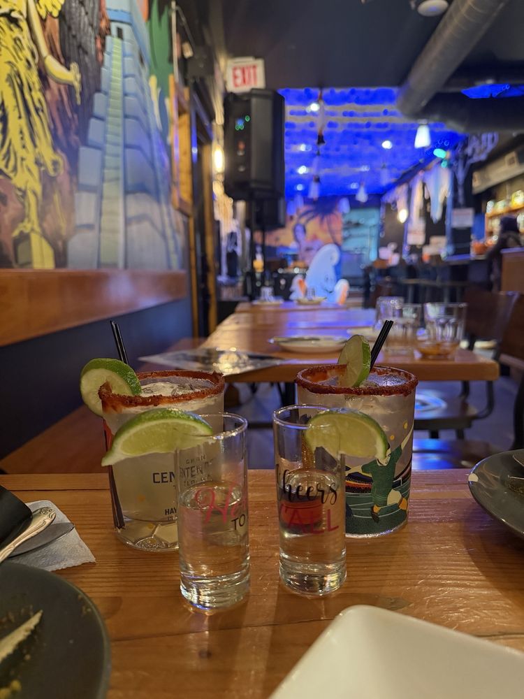 El Berrinches Restaurant