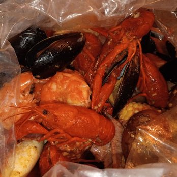 Cinnabar - Cajun seafood boil - Sushi Bars Near Me - Massapequa, New York