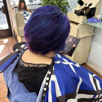Bubbles Hair - Highlight, color, and haircut done by Richter - Hair Stylists Near Me - Los Angeles, California Bubbles Hair - Highlight, color, and haircut done by Richter - Hair Stylists Near Me - Los Angeles, California