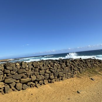 Ka Lae - Rock wall at beach - Beaches Near Me - Ka Lae, Hawaii