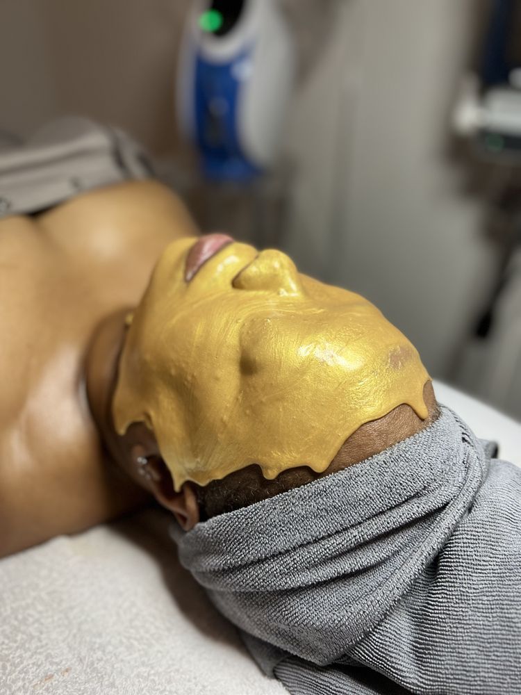 Megan Miller Skin Logo