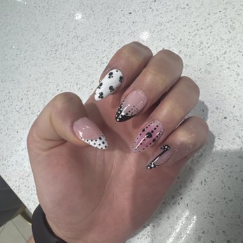 Nail Place - LA - I love my nails every time. i come here with my sister whenever i need a fill or pedicure!! - Nail Salons Near Me - Los Angeles, California Nail Place - LA - I love my nails every time. i come here with my sister whenever i need a fill or pedicure!! - Nail Salons Near Me - Los Angeles, California