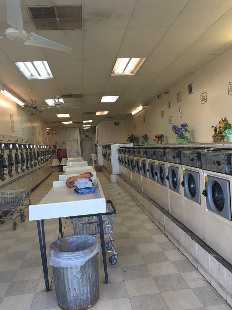 SOUTH WOOD COIN LAUNDRY 201 W Arrowwood Rd, Charlotte, North Carolina Laundromat Phone