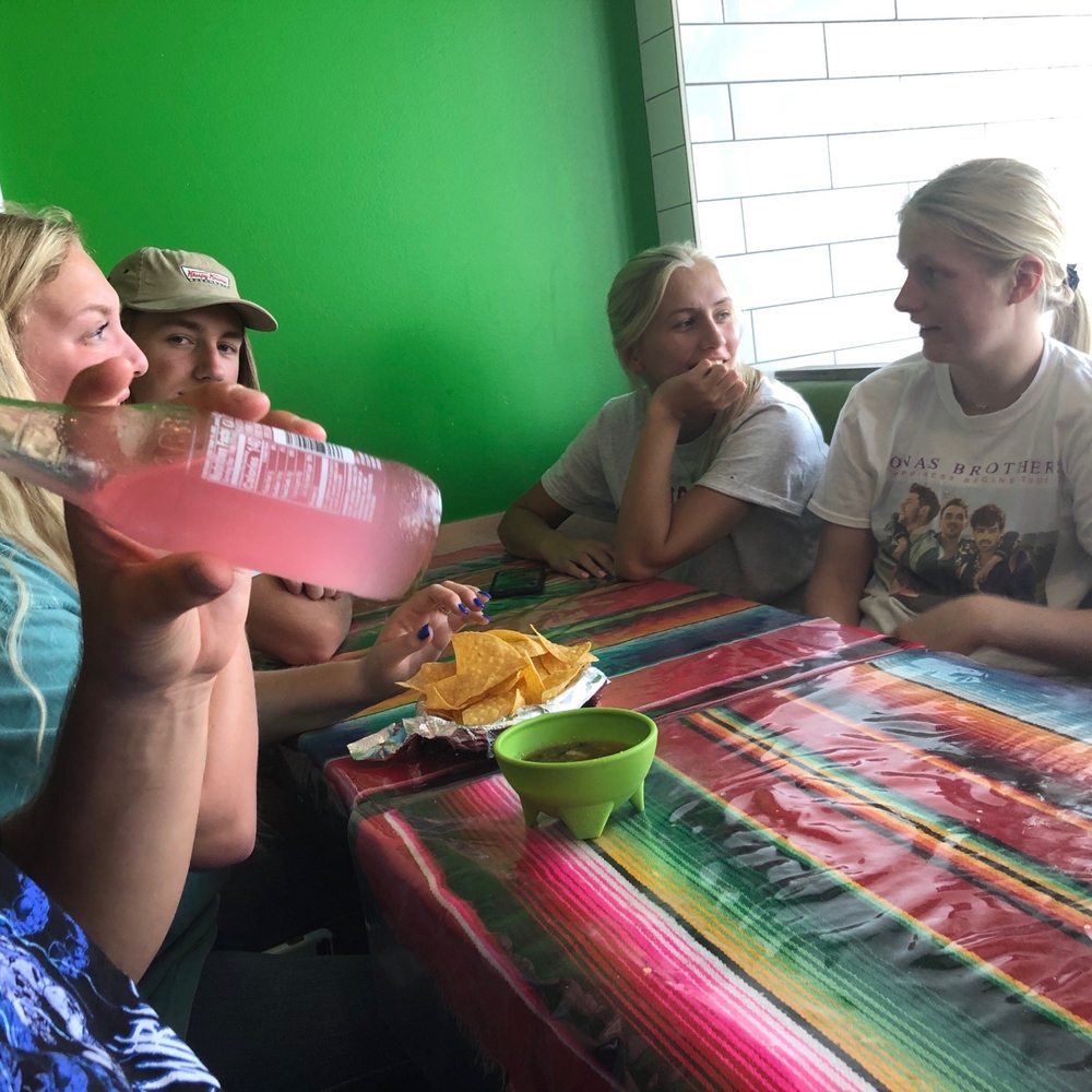 Los Robles Mexican Restaurant - Mexican Near Me - Denver, Colorado