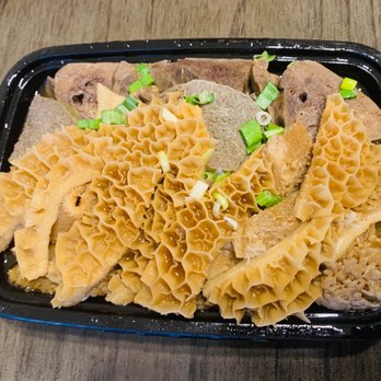 Hing’s Kitchen - a tray of noodles and meat - Chinese Near Me - Markham, Ontario Hing’s Kitchen - a tray of noodles and meat - Chinese Near Me - Markham, Ontario