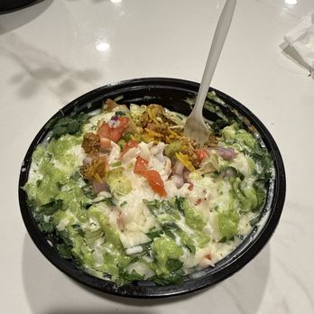Halal Boys - Chicken Rice Bowl - Food Trucks Near Me - Minneapolis, Minnesota