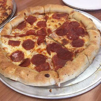 Peter Piper Pizza - Bacon, Cheese, and Pepperoni w/ Stuffed Crust. - Pizza Near Me - San Antonio, Texas Peter Piper Pizza - Bacon, Cheese, and Pepperoni w/ Stuffed Crust. - Pizza Near Me - San Antonio, Texas