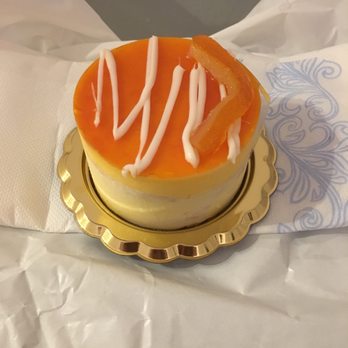 Pellegrino 1936 - Orange cake--so good! (3.50€) - Gelato Near Me - Bologna, BO Pellegrino 1936 - Orange cake--so good! (3.50€) - Gelato Near Me - Bologna, BO