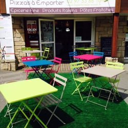 La Petite Italie - Et une petite terrasse pour dorer au soleil ....
