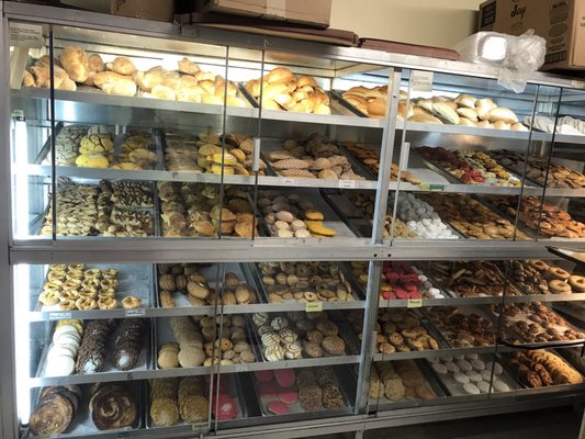 Vivian's Bakery by null