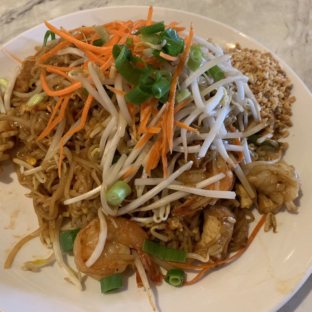 Siam Square - Seafood pad Thai - Thai Near Me - Honolulu, Hawaii Siam Square - Seafood pad Thai - Thai Near Me - Honolulu, Hawaii