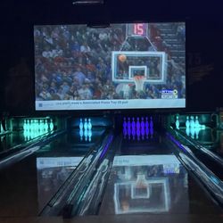 Stars and Strikes - Lane